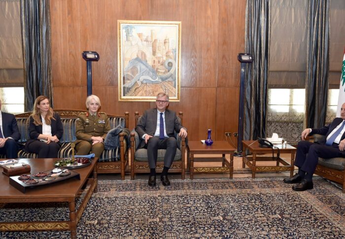 الرئيس بري تابع الاوضاع في لبنان والمنطقة خلال لقائه وكيل الأمين العام للأمم المتحدة لعمليات السلام جان بيار لاكروا، واستقبل حاكم مصرف لبنان، والوزير السابق جهاد ازعور