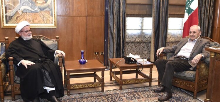 الرئيس بري تلقى رسالة شكر من قداسة الحبر الاعظم البابا لاون الرابع عشر واستقبل المفتي أحمد طالب ورئيس اتحاد الكتاب اللبنانيين