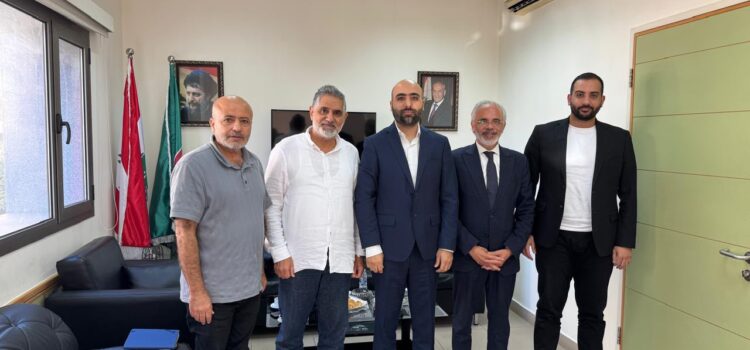 مسؤول مكتب النقابات والمهن الحرة المركزي في حركة امل د. مهدي أيوب يستقبل وفدًا من تجمع الإصلاح النقابي